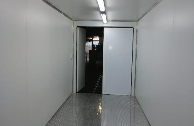 interior insulated container 2